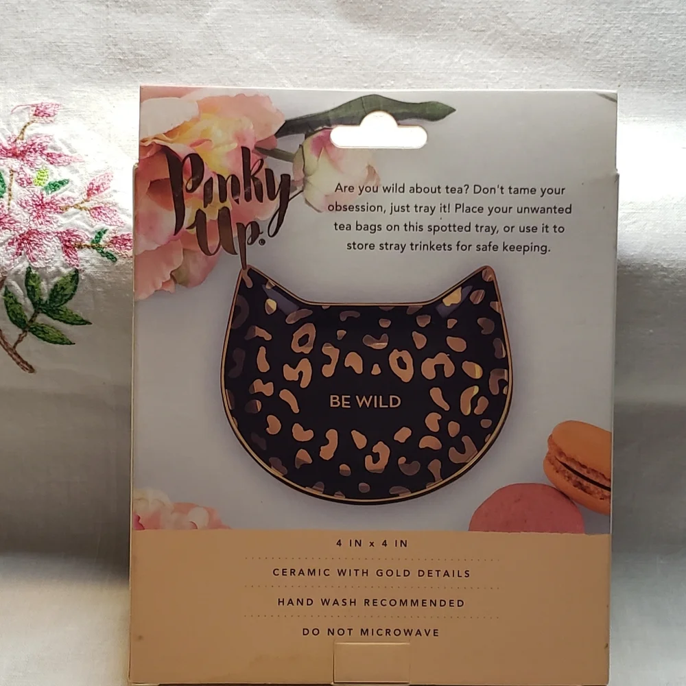 Pinky Up Ceramic Leopard Tea Tray New In Box